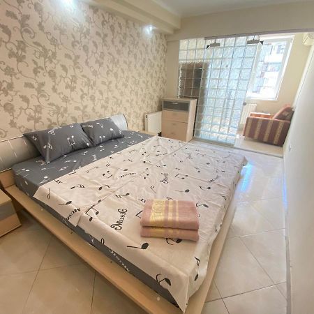 Ultra Central Double Room Appartment In Chisinau Eksteriør bilde